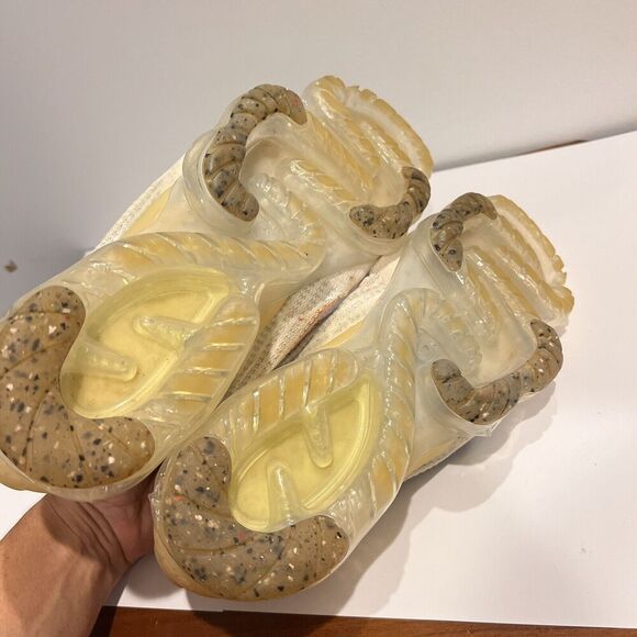 Nike Air Vapormax 2021 Knit Sneakers White Mens 9.5 DQ7633-100 Mismatched Swoosh - Picture 9 of 11